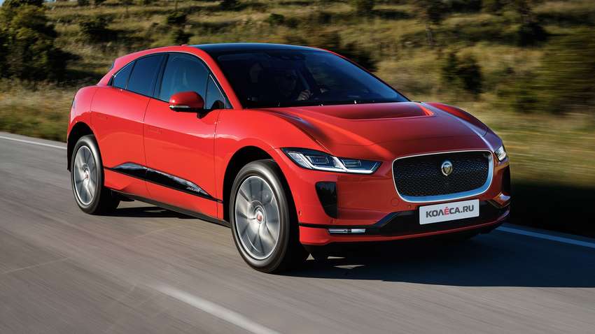 Компания Jaguar обновила программное обеспечение электромобиля I-Pace