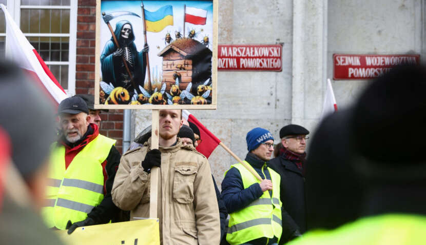 Блокада границы: о чем говорит позиция польской власти и как поступить Украине