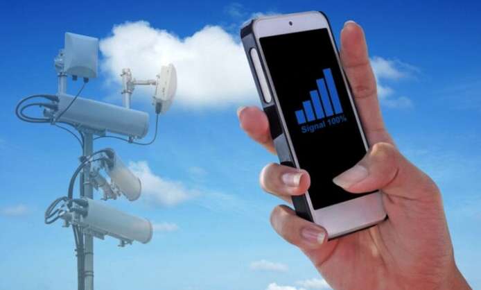 Блокування зв'язку під час повітряних тривог: чи підтримують українці Блокування зв'язку під час повітряних тривог: чи підтримують українці