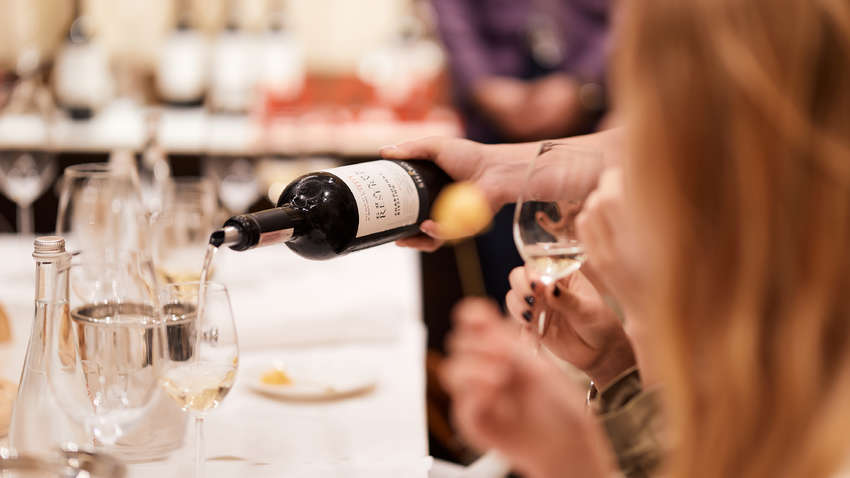 Українське вино світові: до Данії експортували рекордну партію продукції SHABO