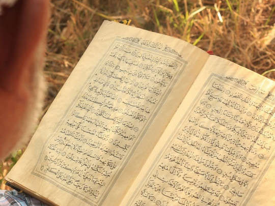 Навальный подал в суд на свою колонию 