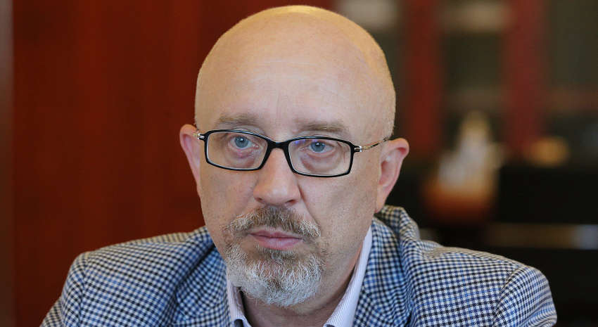 Резников рассказал, почему в Украине хотят отменить призыв в армию 