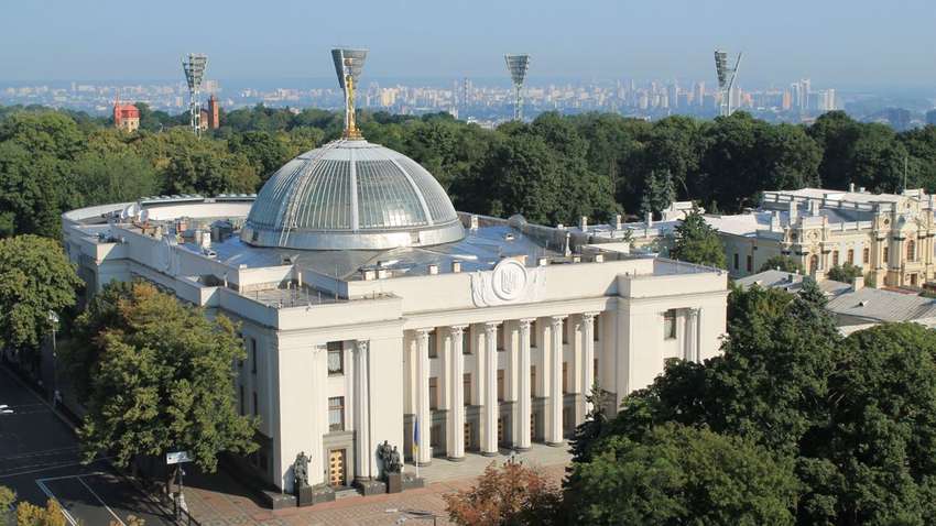 Досрочные выборы в Украине: что может подтолкнуть Зеленского распустить парламент