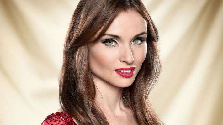 Софі Елліс-Бекстор вразила одкровенням про її зґвалтування в 17 років