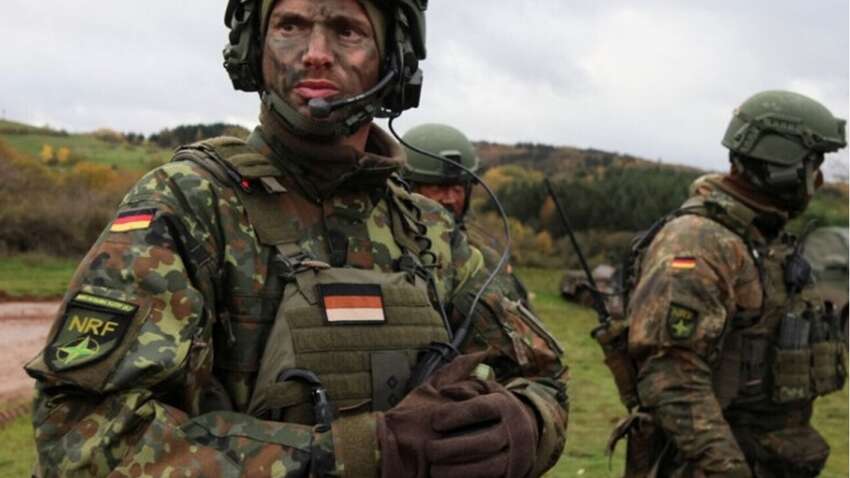 В ФРГ признали немощность перед вторжением РФ: о чем срочно попросили Украину  