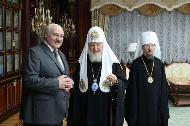Патріарх Кирил в обіймах Лукашенка: про що говорить цей візит – до чого готується білоруський режим