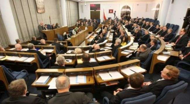 Спікером Сенату Польщі став опозиціонер