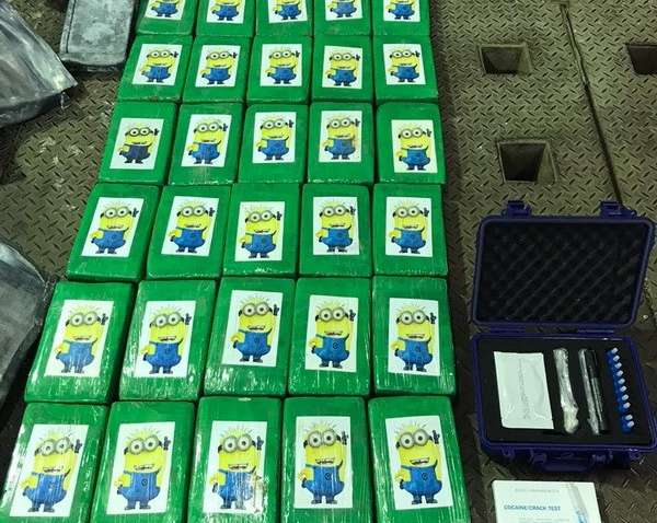 Миньоны с кокаином: более 50 кг наркотиков пытались ввезти в Одессу вместе с банановым грузом