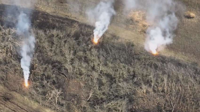 Украинские артиллеристы уничтожили лагерь оккупантов в Донецкой области Украинские артиллеристы уничтожили лагерь оккупантов в Донецкой области