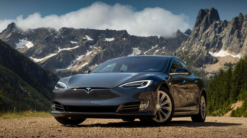 Як буде виглядати самий бюджетний електрокар Tesla