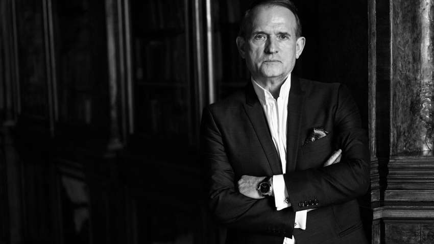 Медведчук прогнозує "стрибок" тарифів на тепло ще до Нового року