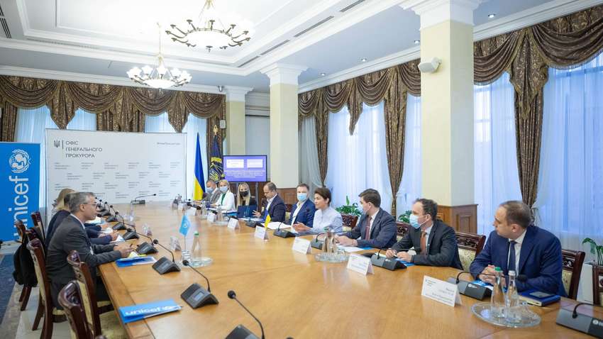 Захист малолітніх жертв злочинів: як реалізовують в Україні проект ЮНІСЕФ Захист малолітніх жертв злочинів: як реалізовують в Україні проект ЮНІСЕФ