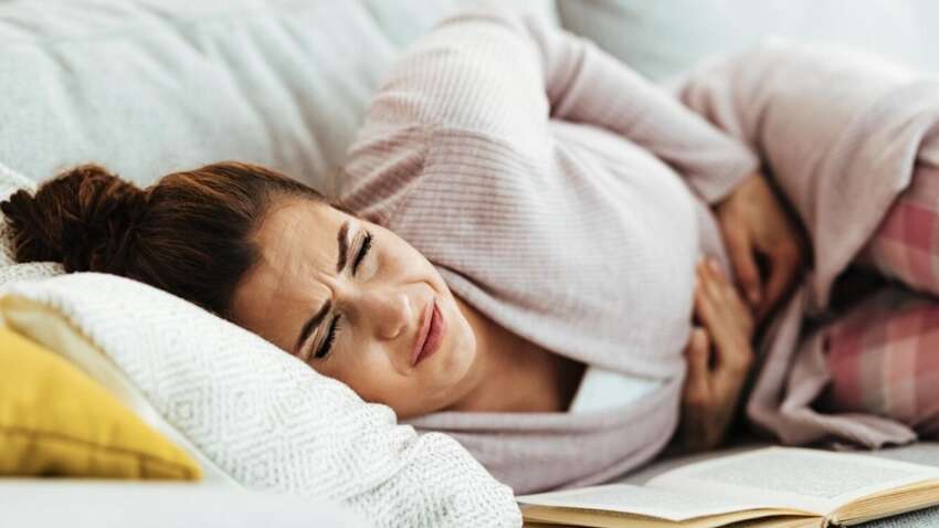 Рак дает о себе знать сразу после сна: медики предупредили об очевидных симптомах. 