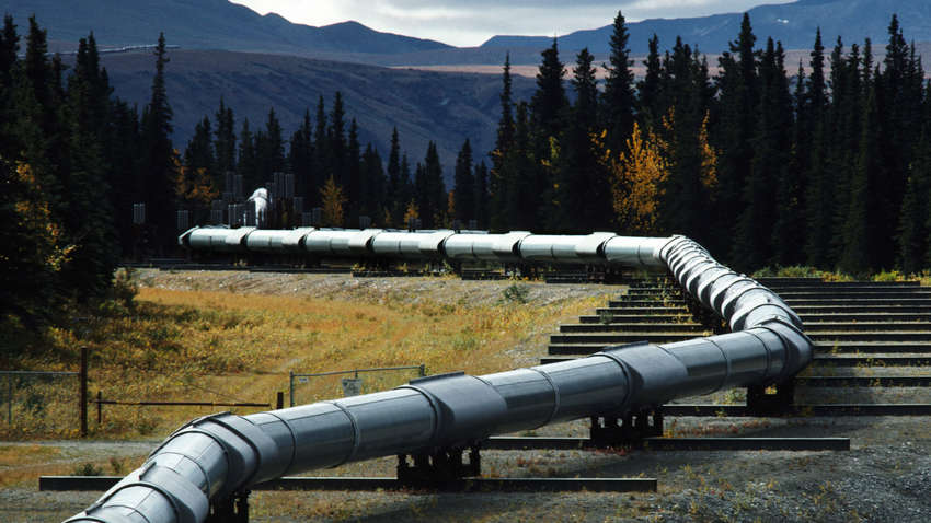 Контракт на транзит российской нефти через территорию Украины может быть автоматически продлен на год