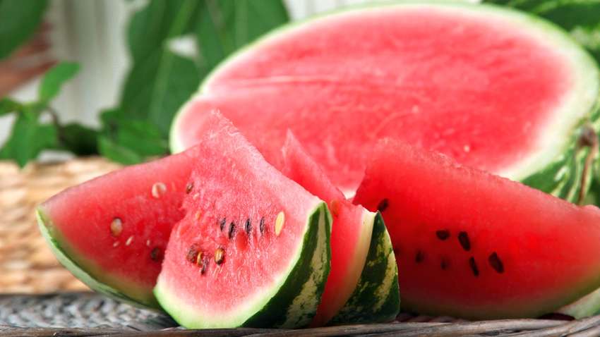 Как правильно выбрать арбуз: советы эксперта 