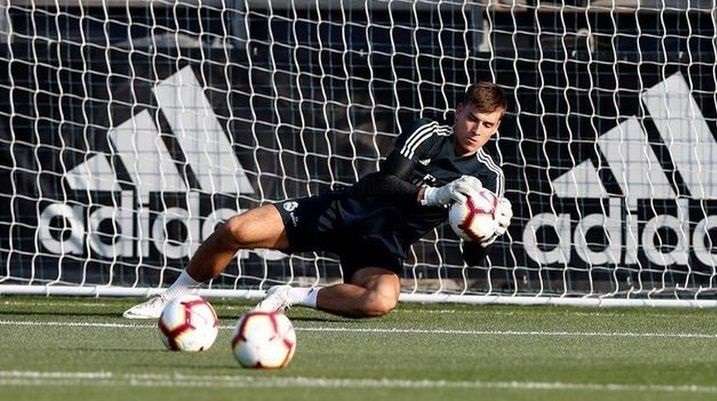 Лунин будет бороться за место в составе "Реала"