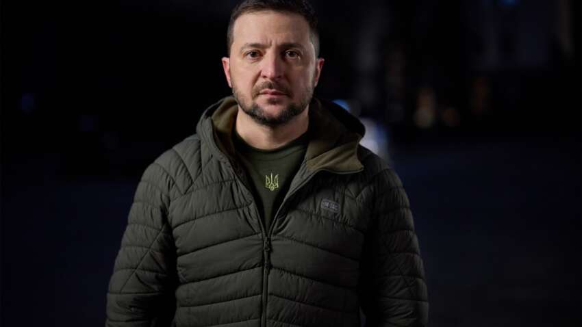 Новорічне привітання Зеленського: о котрій та де можна його можна буде подивитись Новорічне привітання Зеленського: о котрій та де можна його можна буде подивитись