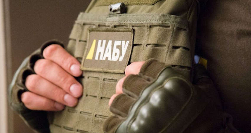 Украину накрыл "антикоррупционный всплеск": о чем говорят недавние события, какие выводы Украину накрыл "антикоррупционный всплеск": о чем говорят недавние события, какие выводы