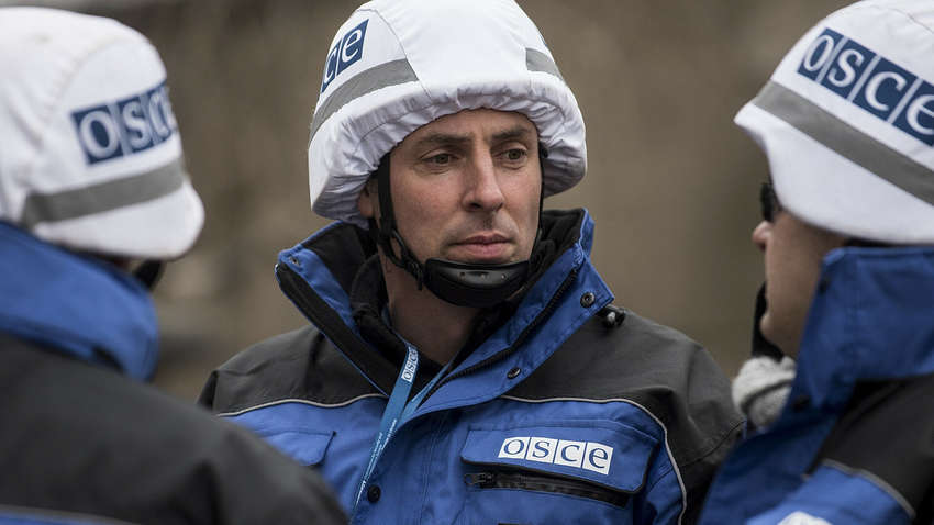 Наблюдатели ОБСЕ массово уходят в отпуск: кто будет отслеживать обострение эскалации на Донбассе