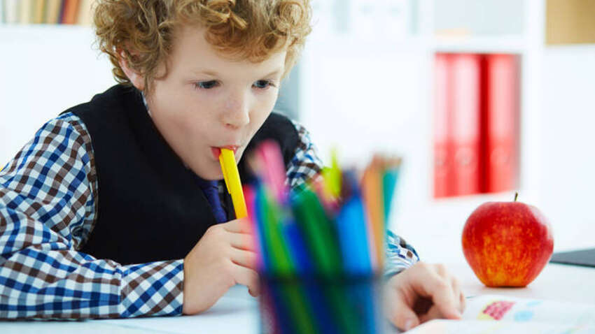 Девочка жевала ручку на уроке, а оказалась на операционном столе