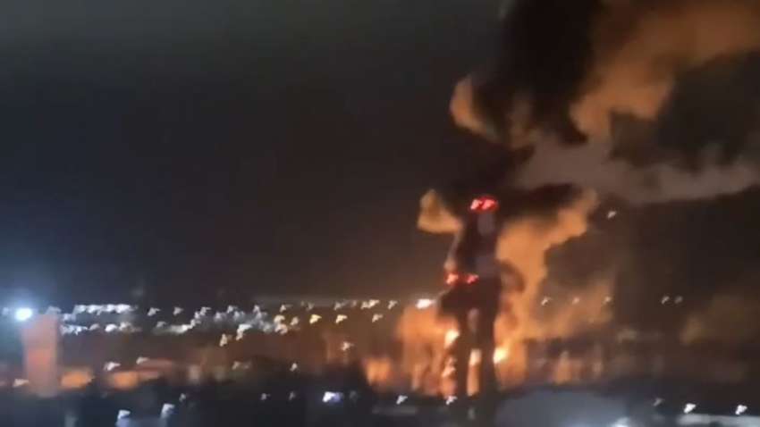 У Росії горять заводи через обстріли: що відомо про влучання У Росії горять заводи через обстріли: що відомо про влучання