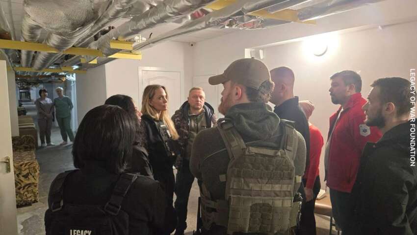 Где задержанный мужчина из кортежа Анджелины Джоли – неизвестно Где задержанный мужчина из кортежа Анджелины Джоли – неизвестно