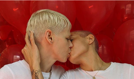 Виживуть тільки коханці: Marc Jacobs випустили капсульну колекцію до Дня святого Валентина