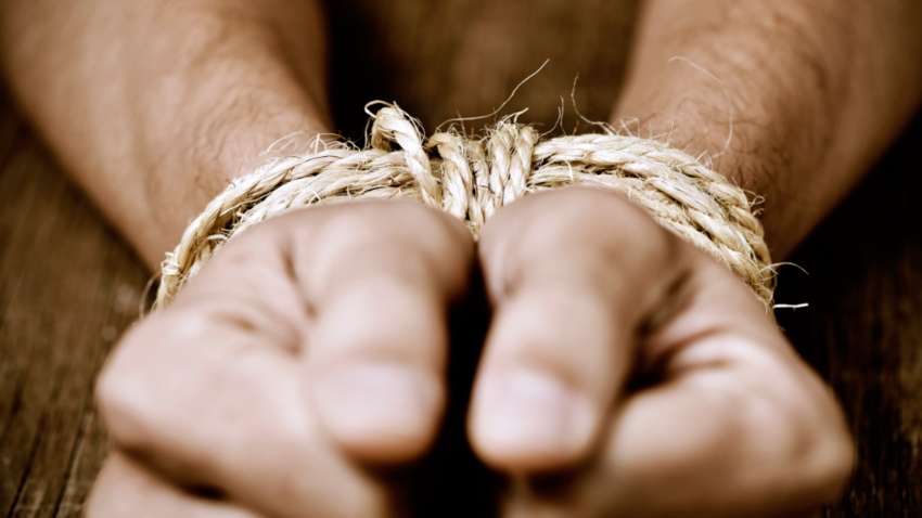 Стало известно, сколько россиян поддерживает пытки: цифра выросла Стало известно, сколько россиян поддерживает пытки: цифра выросла