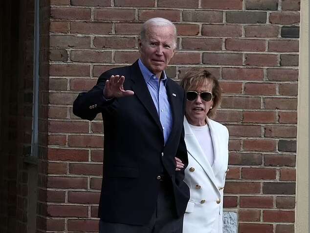 В США говорят об «исчезновении» Джил Байден: кто теперь поддерживает больного раком экс-президента