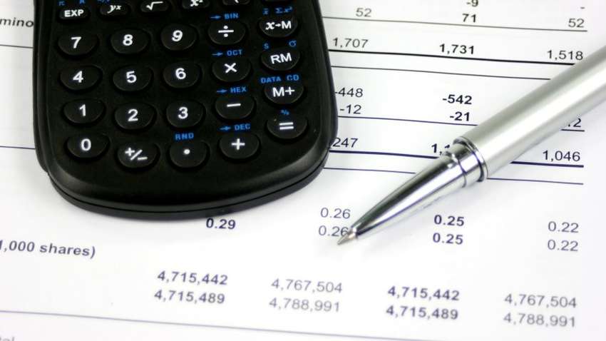 У Мінфіні назвали головну причину, чому українцям доведеться змиритися із підвищенням податків У Мінфіні назвали головну причину, чому українцям доведеться змиритися із підвищенням податків