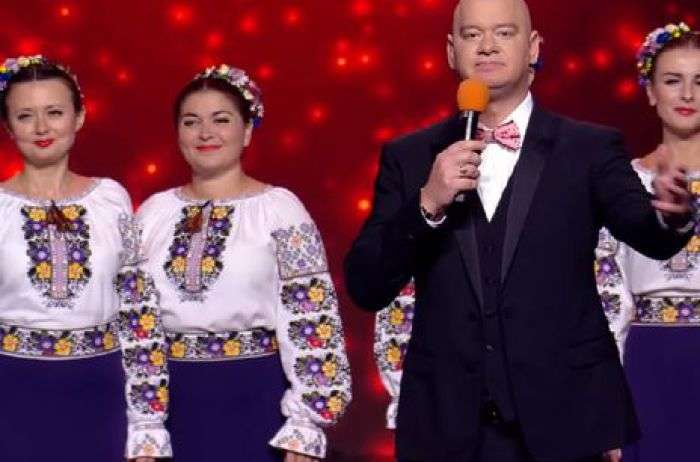 Названа сумма, которую заплатили хору им. Веревки за выступление в «Вечернем квартале» 