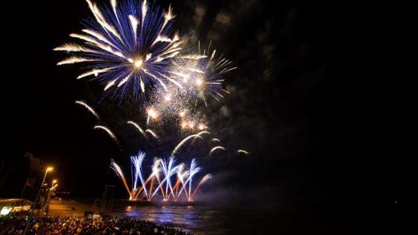 Отголоски новогодней ночи: из-за пиротехники и петард пострадали сотни человек