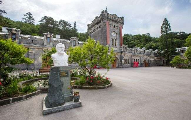 Україна протестує проти приватизації винзаводу «Масандра»