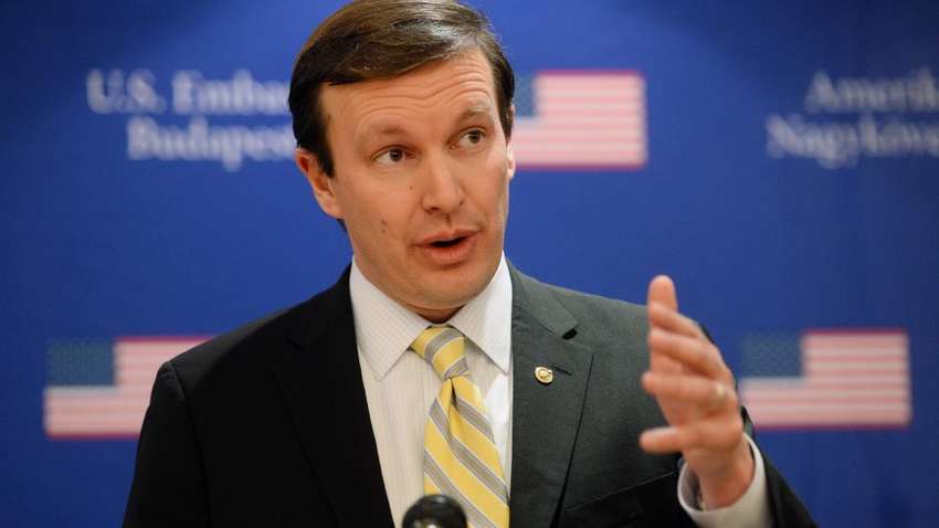  Американские сенаторы посетят Украину, чтобы поддержать новое правительство