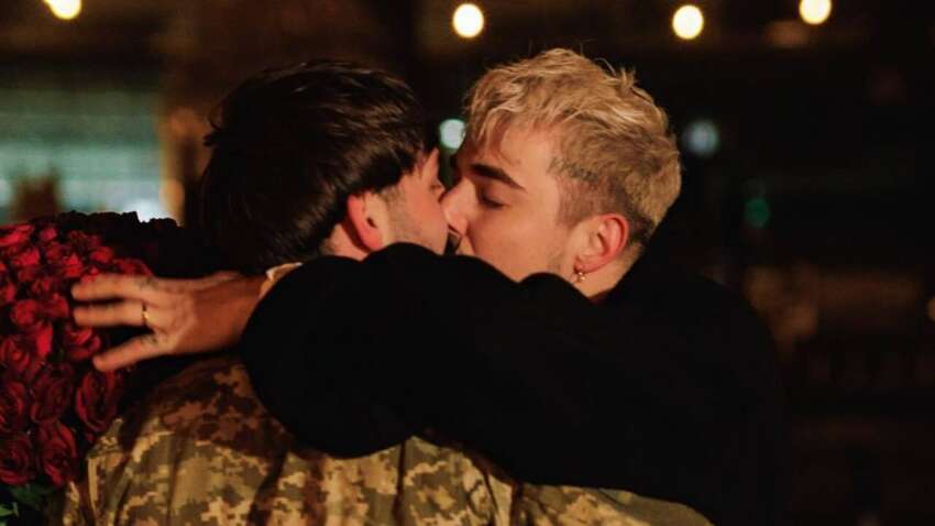 “Кохання з першого погляду” в серці столиці – Меловін показав, хто став його обранцем і як відбулося освідчення