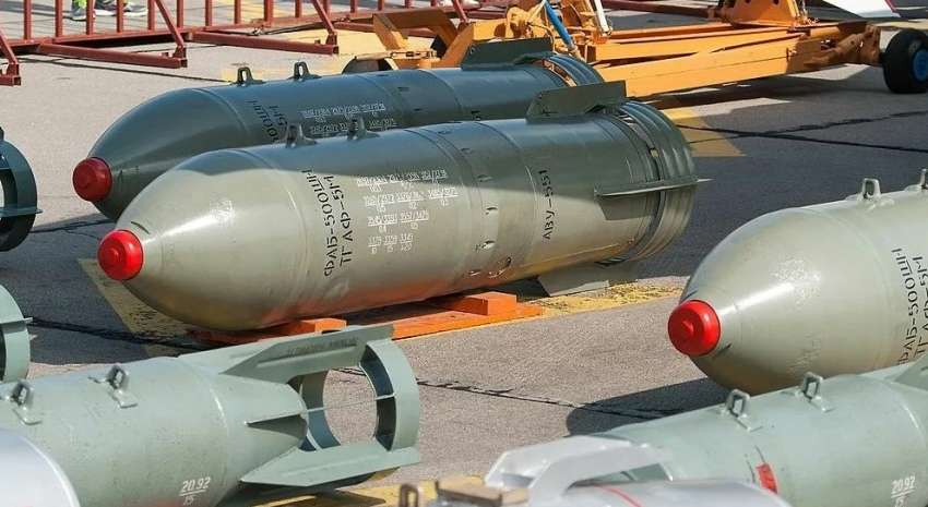 Цифры впечатляют: сколько бомб за 100 дней Курской операции РФ сбросила на свои территории