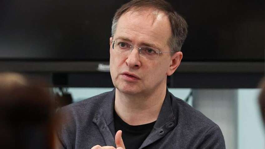 «Росіяни завжди приходять за своїм»: Мединський після переговорів у новому інтерв'ю згадав про історію «Росіяни завжди приходять за своїм»: Мединський після переговорів у новому інтерв'ю згадав про історію