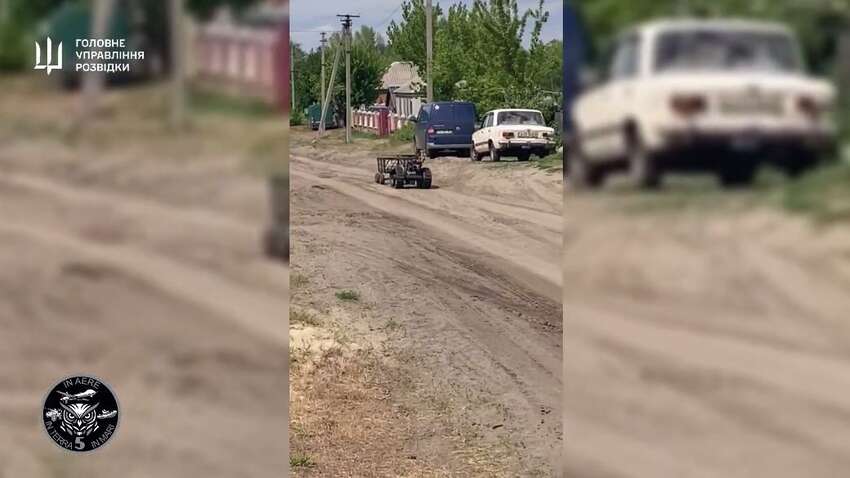 Разведчики показали наземный дрон с гранатометом и как именно он уничтожает оккупантов (ВИДЕО) Разведчики показали наземный дрон с гранатометом и как именно он уничтожает оккупантов (ВИДЕО)
