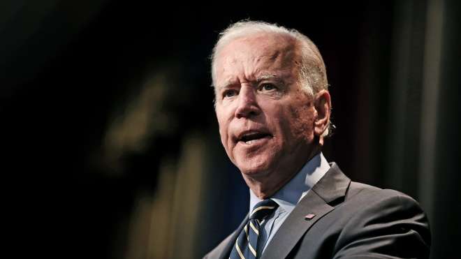 Джо Байдена звинуватили в сексуальних домаганнях