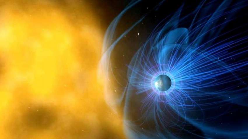 Землю накроет трехдневная магнитная буря: как защититься от негативного воздействия