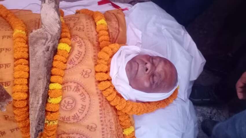 Мужчина устроил собственные похороны, чтобы посмотреть, кто на них придет Мужчина устроил собственные похороны, чтобы посмотреть, кто на них придет