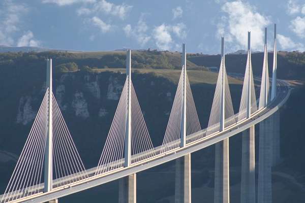 Мост над долиной Тарн: Виадук Мийо и его рекорды