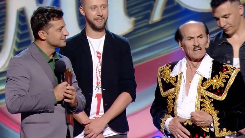 "Двигаться до последнего вздоха": Зеленский отреагировал на смерть Григория Чапкиса "Двигаться до последнего вздоха": Зеленский отреагировал на смерть Григория Чапкиса