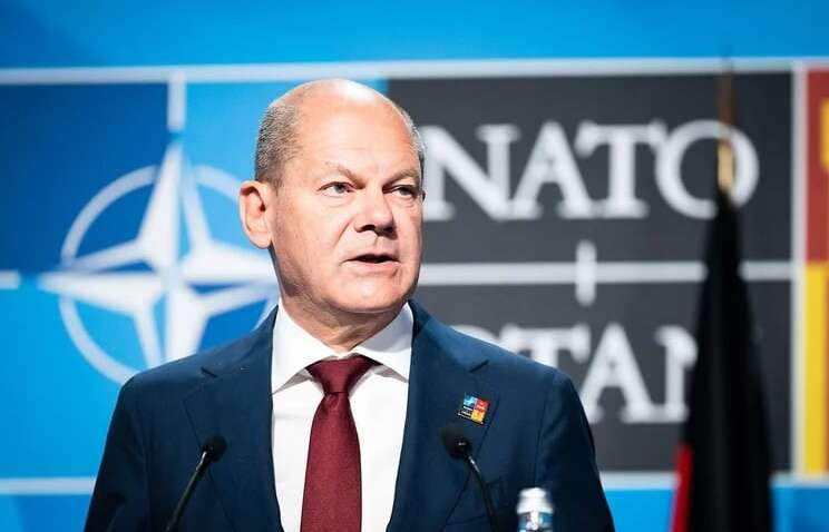 Шольц першим наважився сказати незручну правду: що тепер очікує на Україну