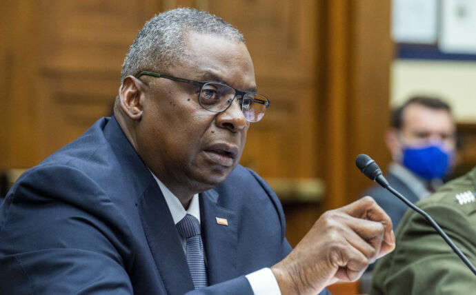 Министр обороны США рассказал, действительно ли Соледар уже захвачен русскими