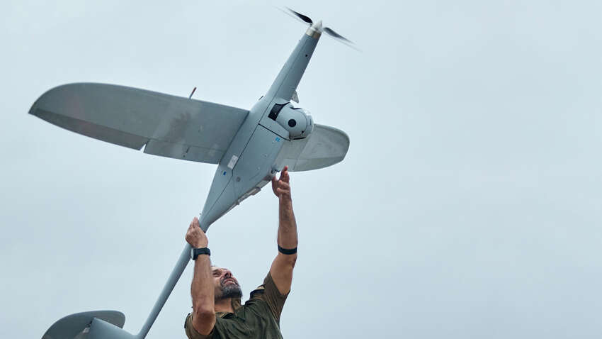 "Зона смерти" на российско-украинском фронте расширяется: The Economist раскрыл тревожные детали