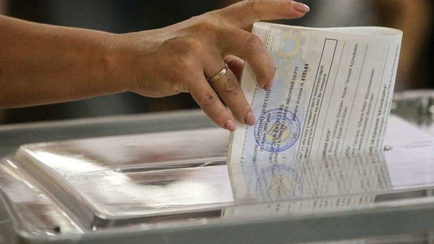 Місцеві вибори в Україні восени-2020: бути чи не бути  