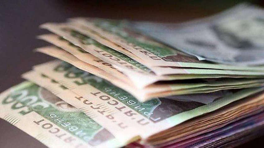 Більше 50% українців вірять у підвищення заробітної плати до 1 тисячі доларів