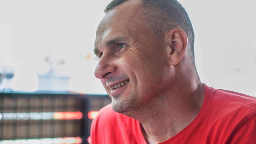 На Венеційському кінофестивалі сьогодні вперше покажуть фільм Олега Сенцова "Носоріг" На Венеційському кінофестивалі сьогодні вперше покажуть фільм Олега Сенцова "Носоріг"