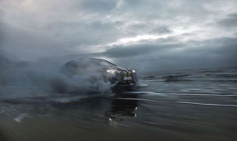 BMW анонсировала электровнедорожник с запасом хода 450 км (ФОТО) BMW анонсировала электровнедорожник с запасом хода 450 км (ФОТО)